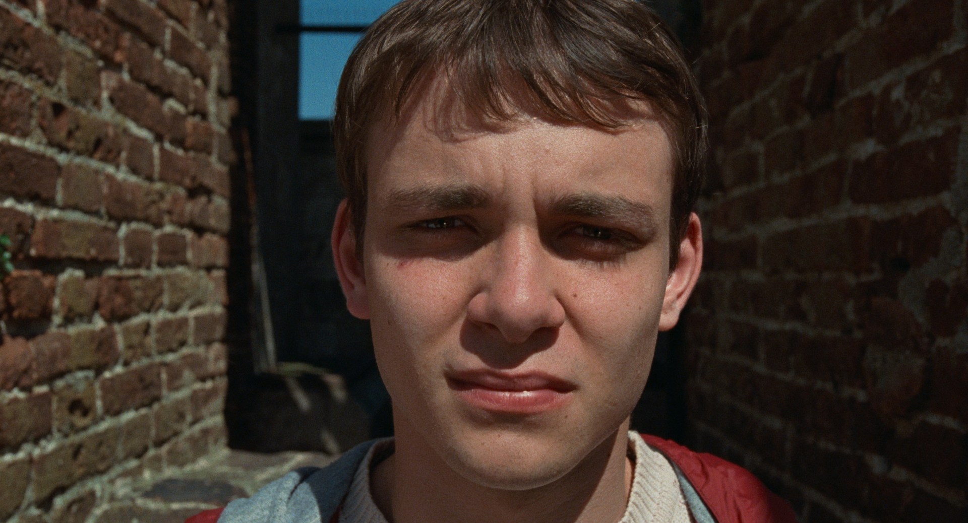 Una scena di Diciannove di Giovanni Tortorici e prodotto da Luca Guadagnino presentato nella sezione Orizzonti a Venezia 81