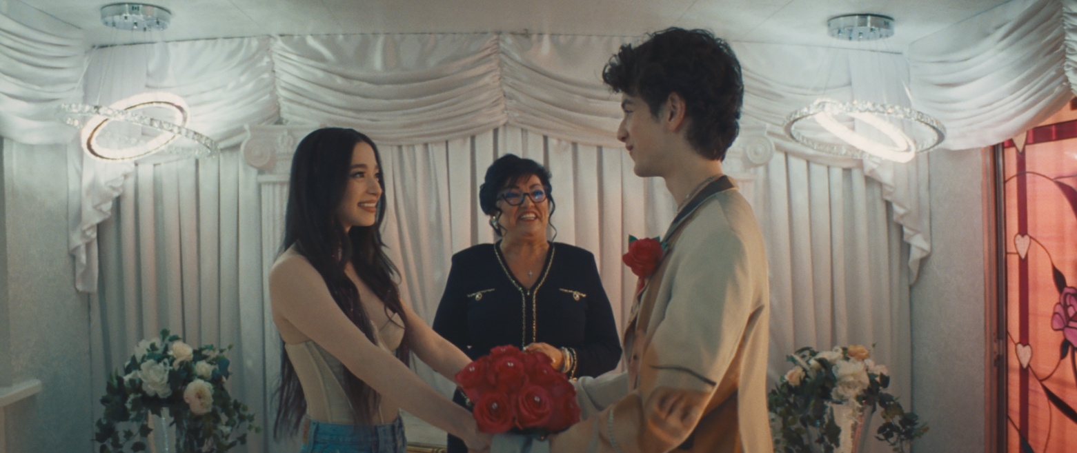 anora-sean-baker-recensione