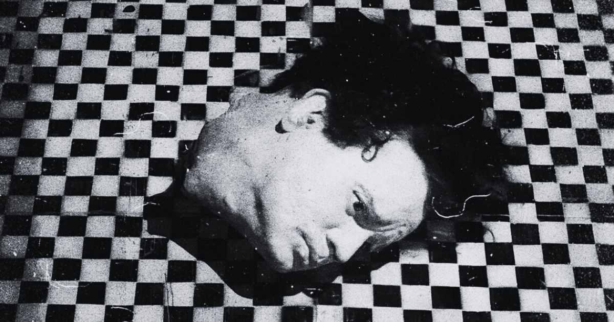 david-lynch-ricordo-filmografia-eraserhead-pavement-floor-head