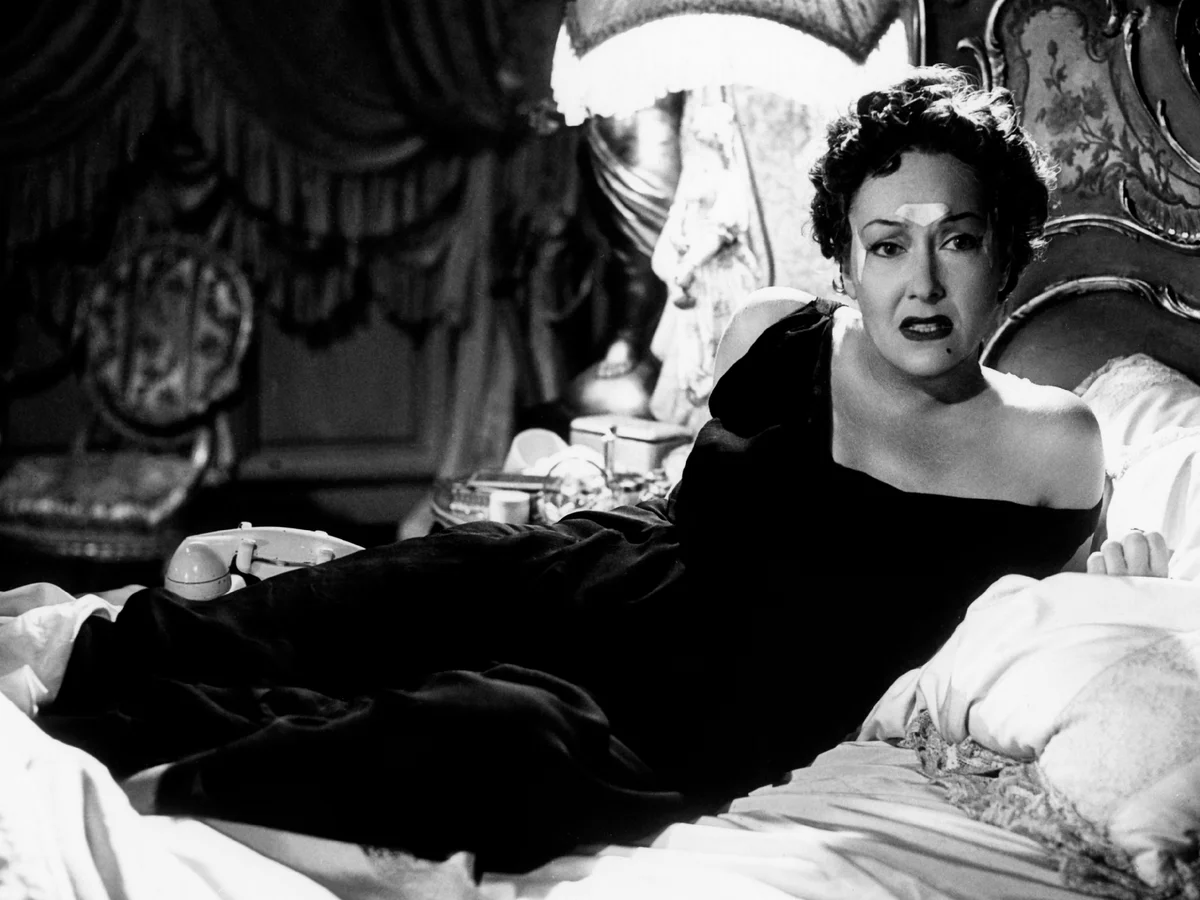 norma-desmond-viale-tramonto-birdmen-magazine