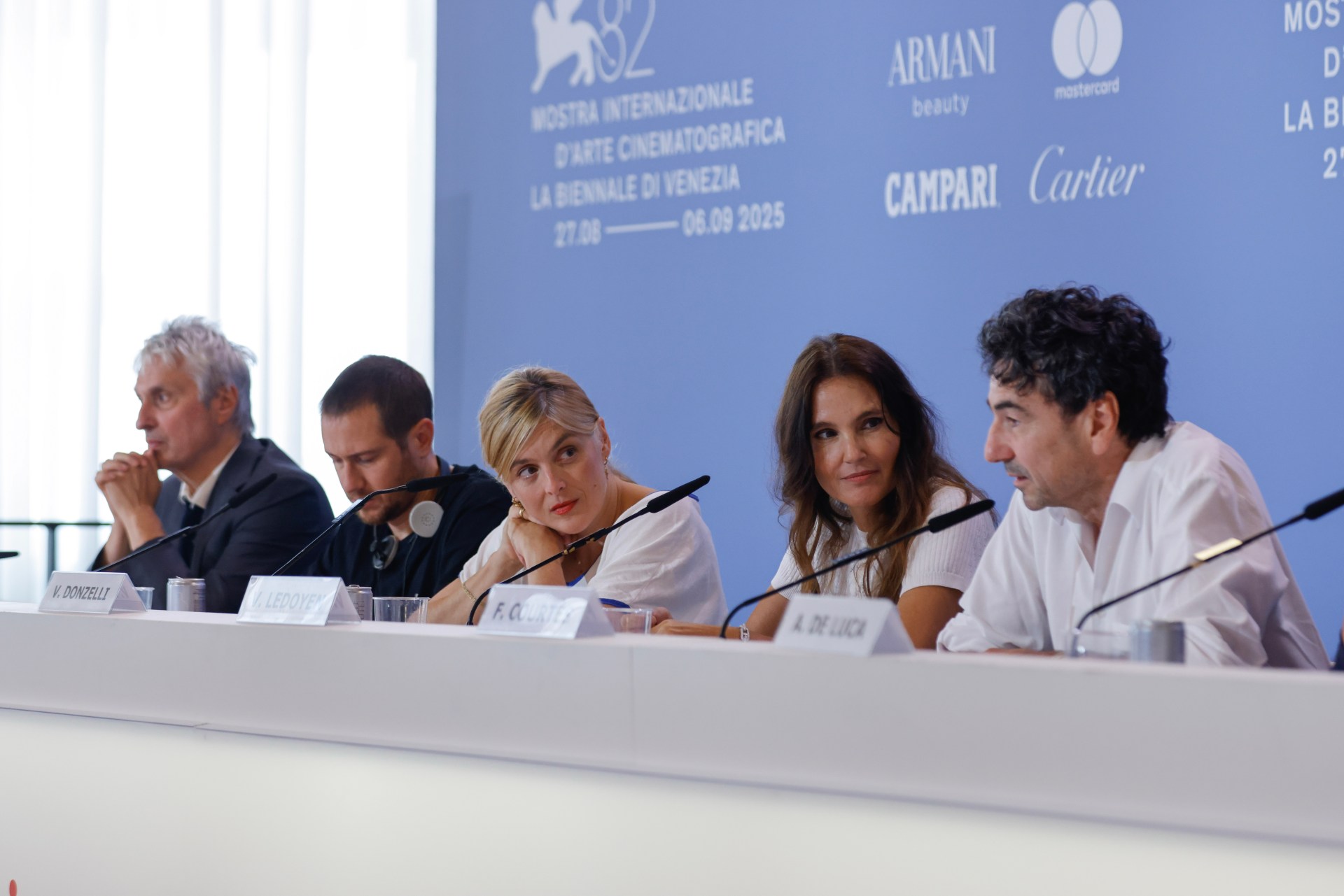 À pied d'œuvre conferenza stampa