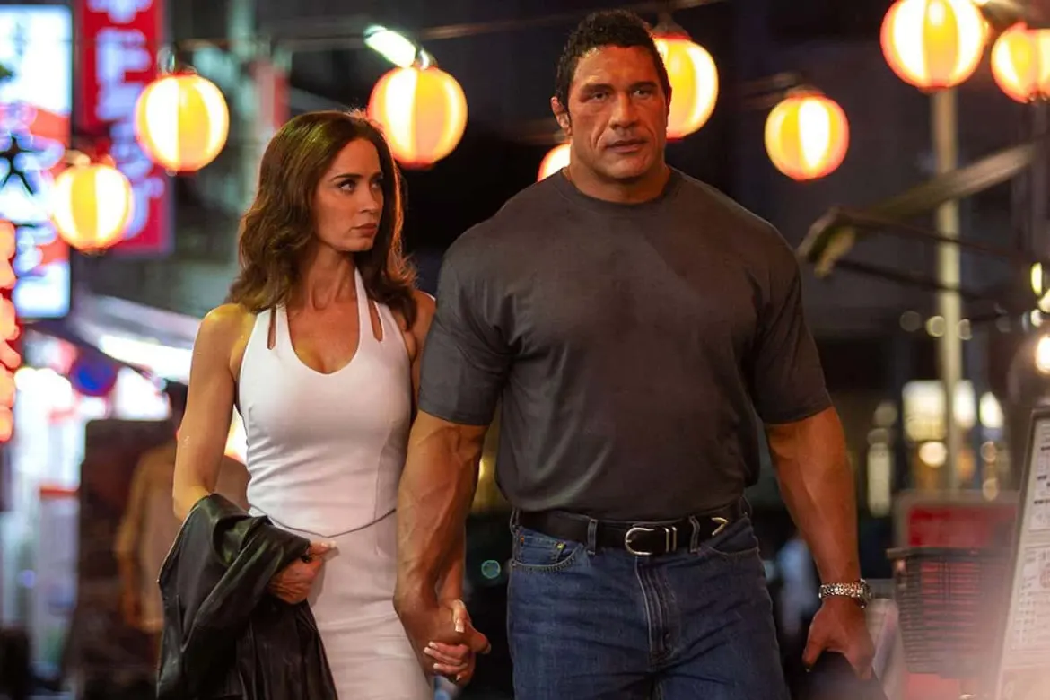 smashing-machine-safdie-the-rock-recensione-emily-blunt