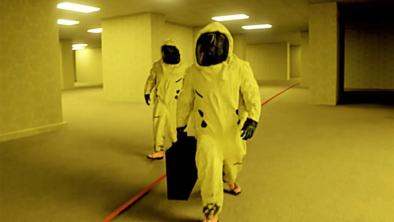 backrooms-cosa-sono-film-spiegazione-youtube-reddit-async