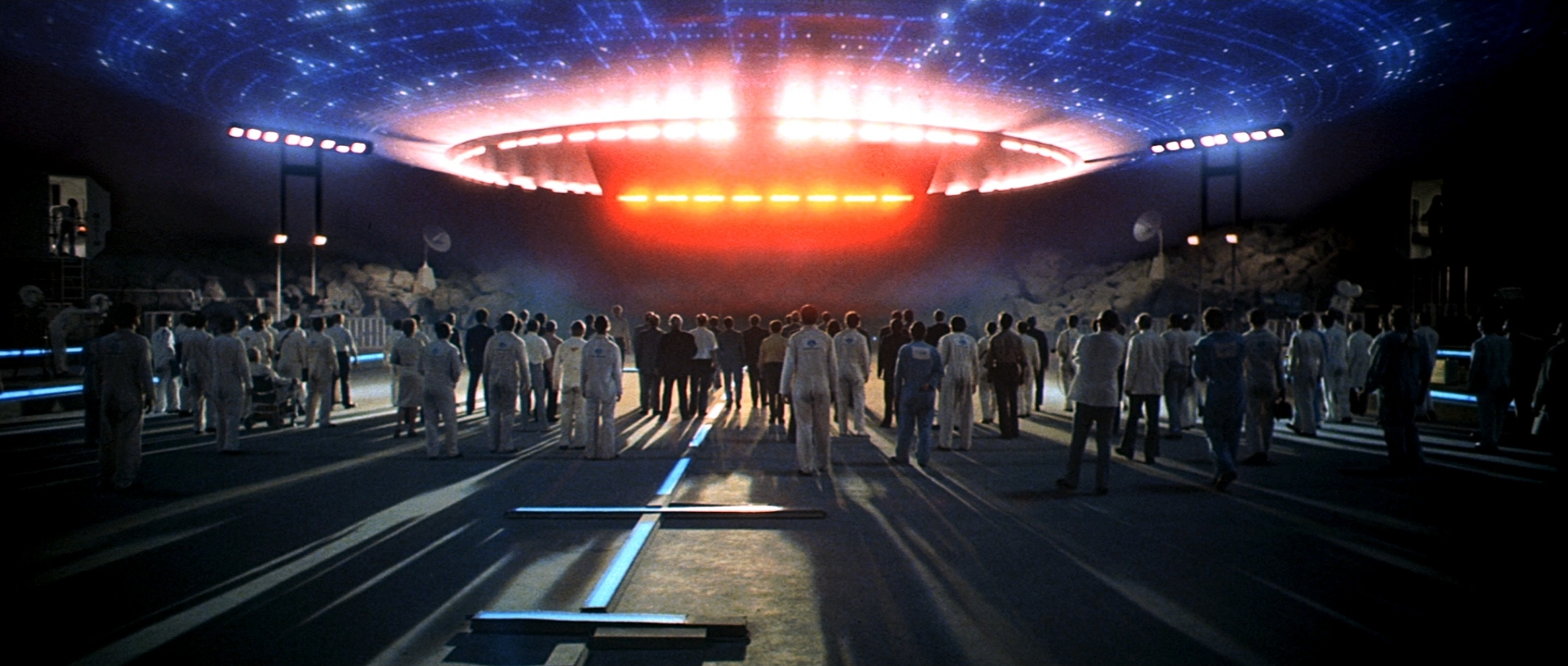 disclosure-day-spielberg-incontri-ravvicinati-del-terzo-tipo